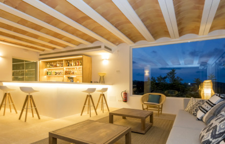 AGR CTXMUE 17 - LeibTour: TOP aparthotels in Ibiza