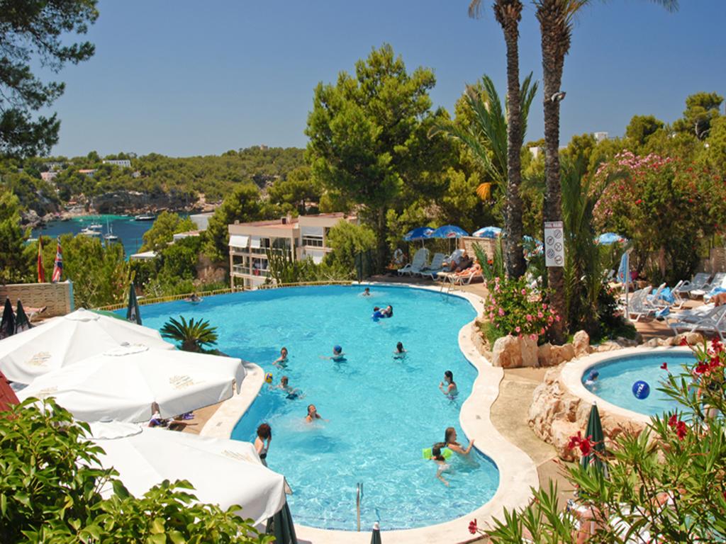 Budget holiday apartments for up to 6 guests in Portinatx, SAN JOAN DE LABRITJA – Property Code: APRYPRTX