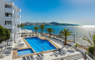 Amazing Cheap Apartment Pool Playa den Bossa PlayaJad16 Pool - LeibTour: TOP aparthotels in Ibiza