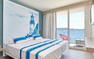 Amazing Stilish Apartment Sea Front with Pool SAN ANTONIO BAY SOBASUI Bedroom - LeibTour: TOP aparthotels in Ibiza