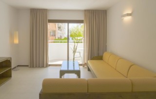 Beautiful quiet apartment Santa eulalia by the sea bonllap living room 6 - LeibTour: TOP aparthotels in Ibiza