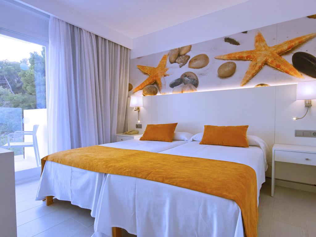 Bright modern holiday apartments ideal for families, SAN MIGUEL – Property code: BALRESMIG