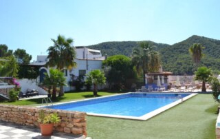 CNASFISE pool 3 - LeibTour: TOP aparthotels in Ibiza