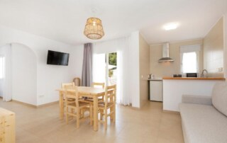 CROSLSE 1B 2 - LeibTour: TOP aparthotels in Ibiza