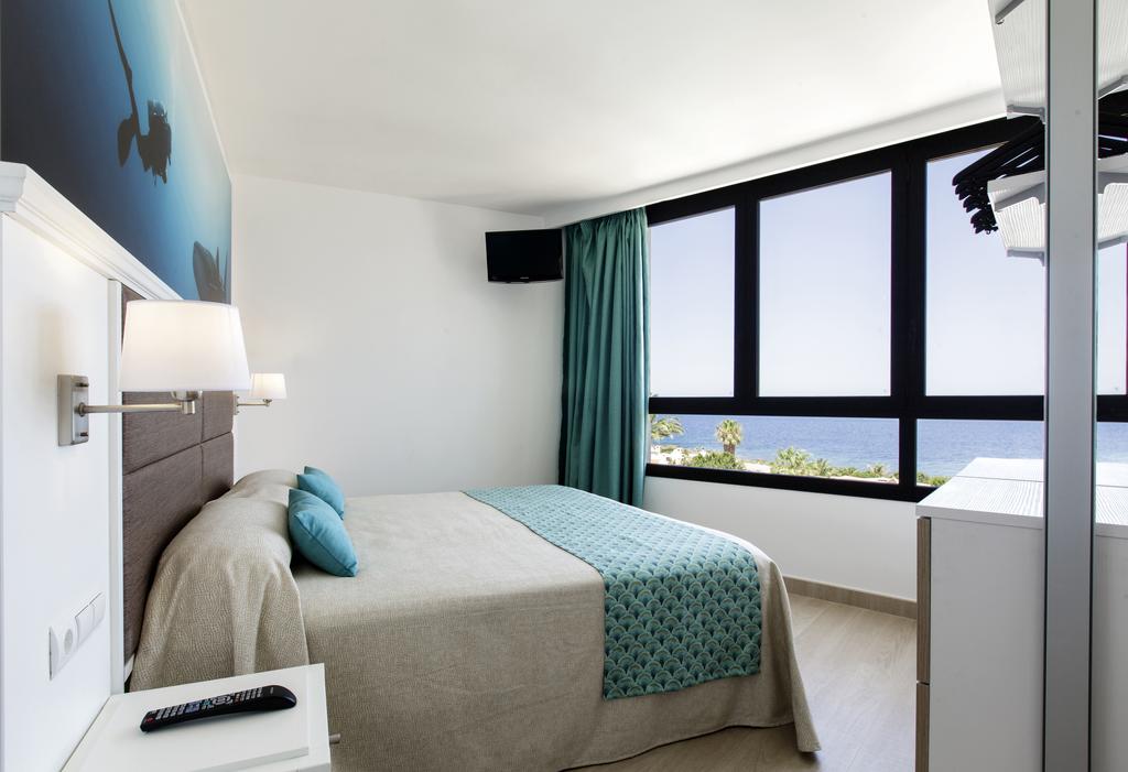 Charming quiet family apartment – MARSABAH – Bedroom5 Charming quiet family apartment MARSABAH Bedroom5 - LeibTour: TOP aparthotels in Ibiza
