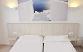 Cheap nice central apartment IBIZA PANAPIB Bedroom1 1 - LeibTour: TOP aparthotels in Ibiza