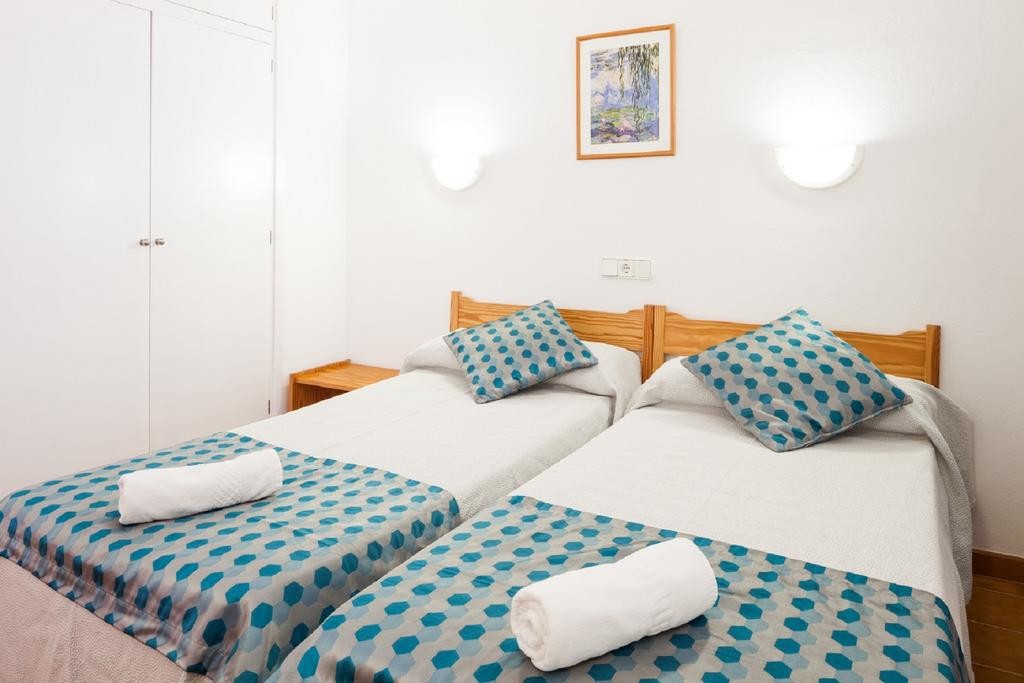Comfortable apartment by the sea – CALVADAP – Bedroom5 Comfortable apartment by the sea CALVADAP Bedroom5 - LeibTour: TOP aparthotels in Ibiza