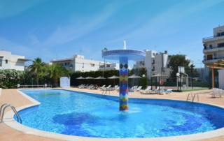 Cozy Apartment with large pool city heart SAN ANTONIO SIRAPSAN Pool 3 - LeibTour: TOP aparthotels in Ibiza