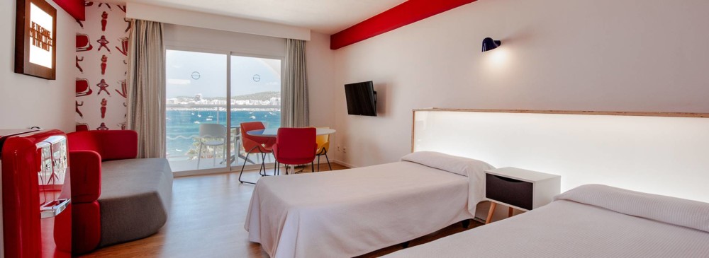 Cozy Nice Apartment with Pool, SAN ANTONIO – LAKAPT – Bedroom New Cozy Nice Apartment with Pool SAN ANTONIO LAKAPT Bedroom New - LeibTour: TOP aparthotels in Ibiza