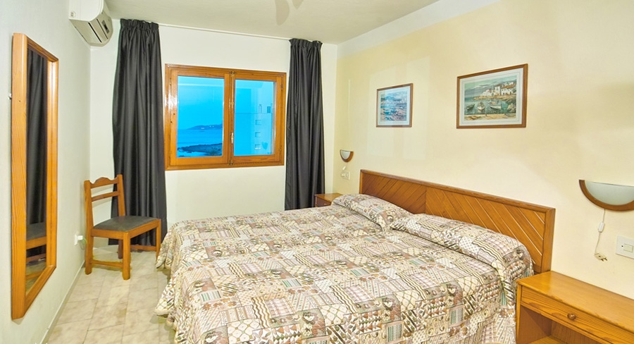 Cozy apartment with pool, Pets allowed, SAN ANTONIO BAY – Property Code: SABAHAP