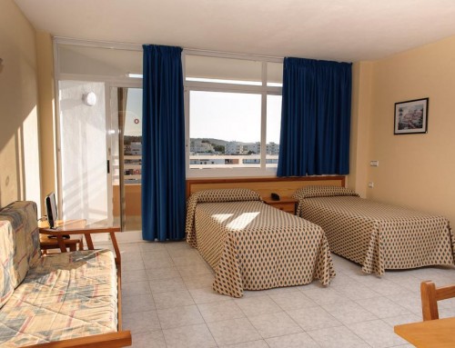 Cozy cheap holiday studio apartment close to the beach, SAN ANTONIO BAY – Property code: TRPCSANT