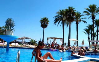 Crazy Party apartment Playa den Bossa IBJTAPT Swimming Pool - LeibTour: TOP aparthotels in Ibiza