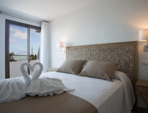 Elegant and comfortable rooms and holiday apartments, ES PUJOLS – Property code: HTL-RMRFOR