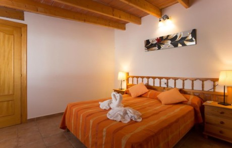 HTL RMRFOR 57 - LeibTour: TOP aparthotels in Ibiza