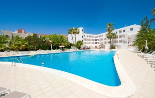 PMSTSAN 10 - LeibTour: TOP aparthotels in Ibiza