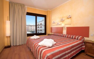 PRATSEU - LeibTour: TOP aparthotels in Ibiza