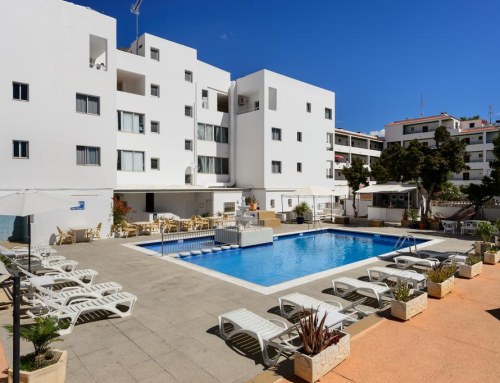 Bright familiar holiday apartments with pool close to the beach, SAN ANTONIO BAY – Property Code: APSANBEA