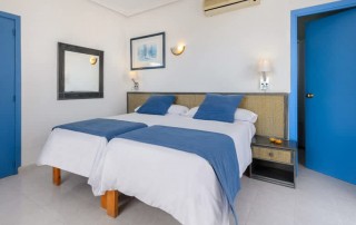 SAPDEMA - LeibTour: TOP aparthotels in Ibiza
