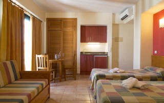 SCMAPTSA 22 - LeibTour: TOP aparthotels in Ibiza