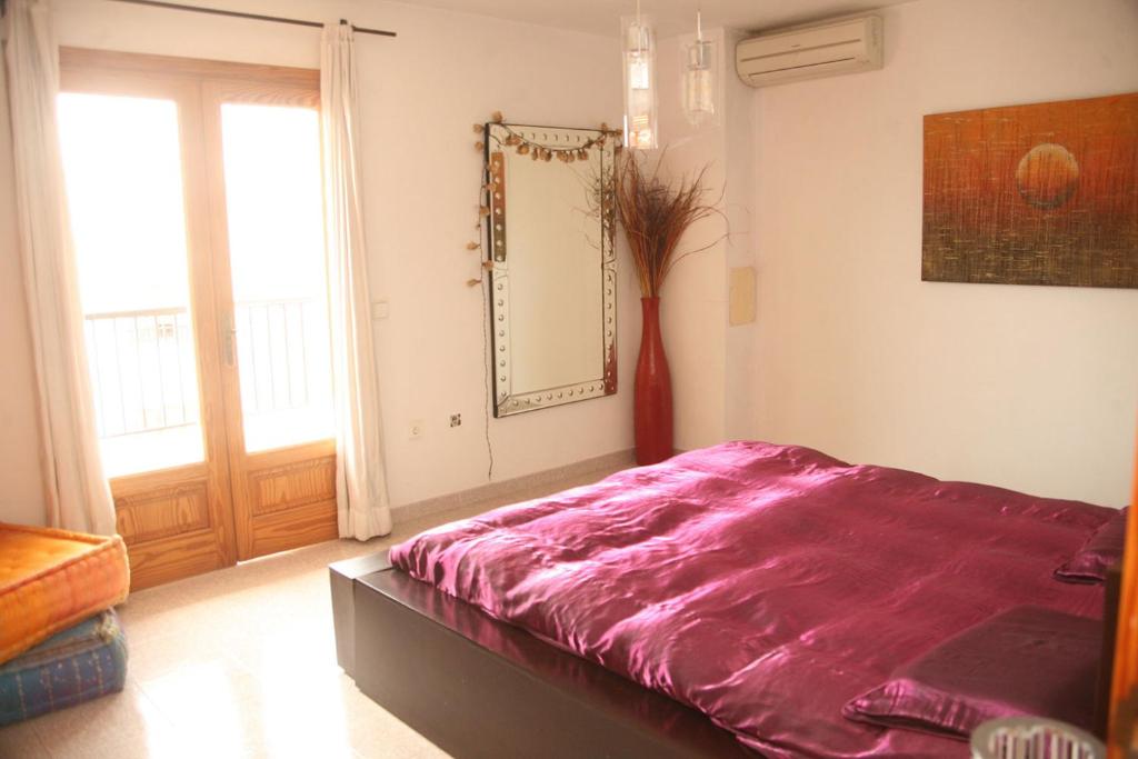 STASEU-3B 2 Portfolio: Central Holiday Rooms and Apartment 5 min to the beach, SANTA EULALIA – Property Code: HST-STASEU