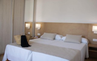 Sea View elegant modern Apartment SAN ANTONIO Margepre Bedroom 3 - LeibTour: TOP aparthotels in Ibiza