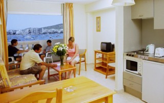 Spacious Bright sea view apartment sea view SAN ANTONIO RECDSSA Family Apartment - LeibTour: TOP aparthotels in Ibiza