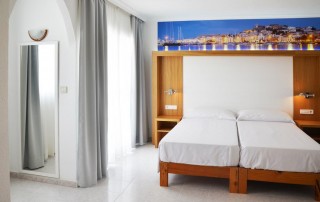 Stunning apartment with pool SAN ANTONIO BAY SAMARAP Bedroom 3 - LeibTour: TOP aparthotels in Ibiza